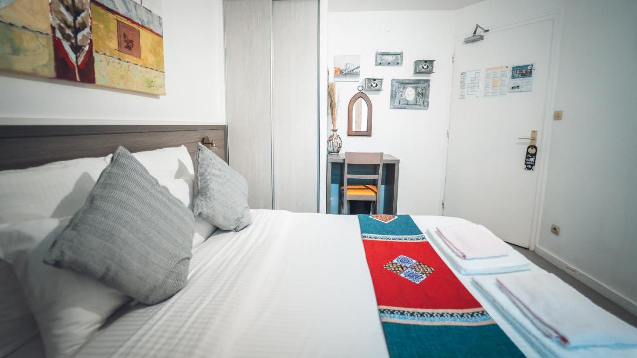 Logis Hotel Restaurant & Pizzeria Vuillot Cuiseaux المظهر الخارجي الصورة