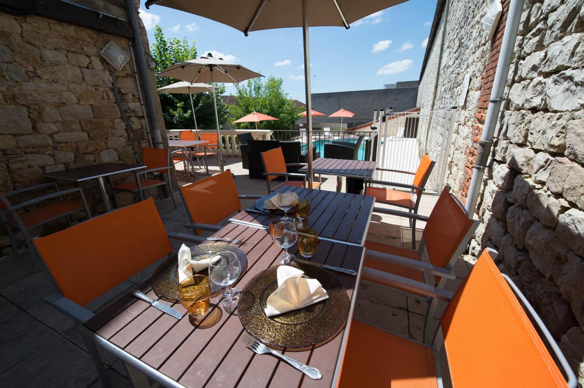 Logis Hotel Restaurant & Pizzeria Vuillot Cuiseaux المظهر الخارجي الصورة